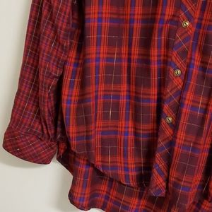 NWOT Classic Red and Blue Soft Light Flannel Shirt
